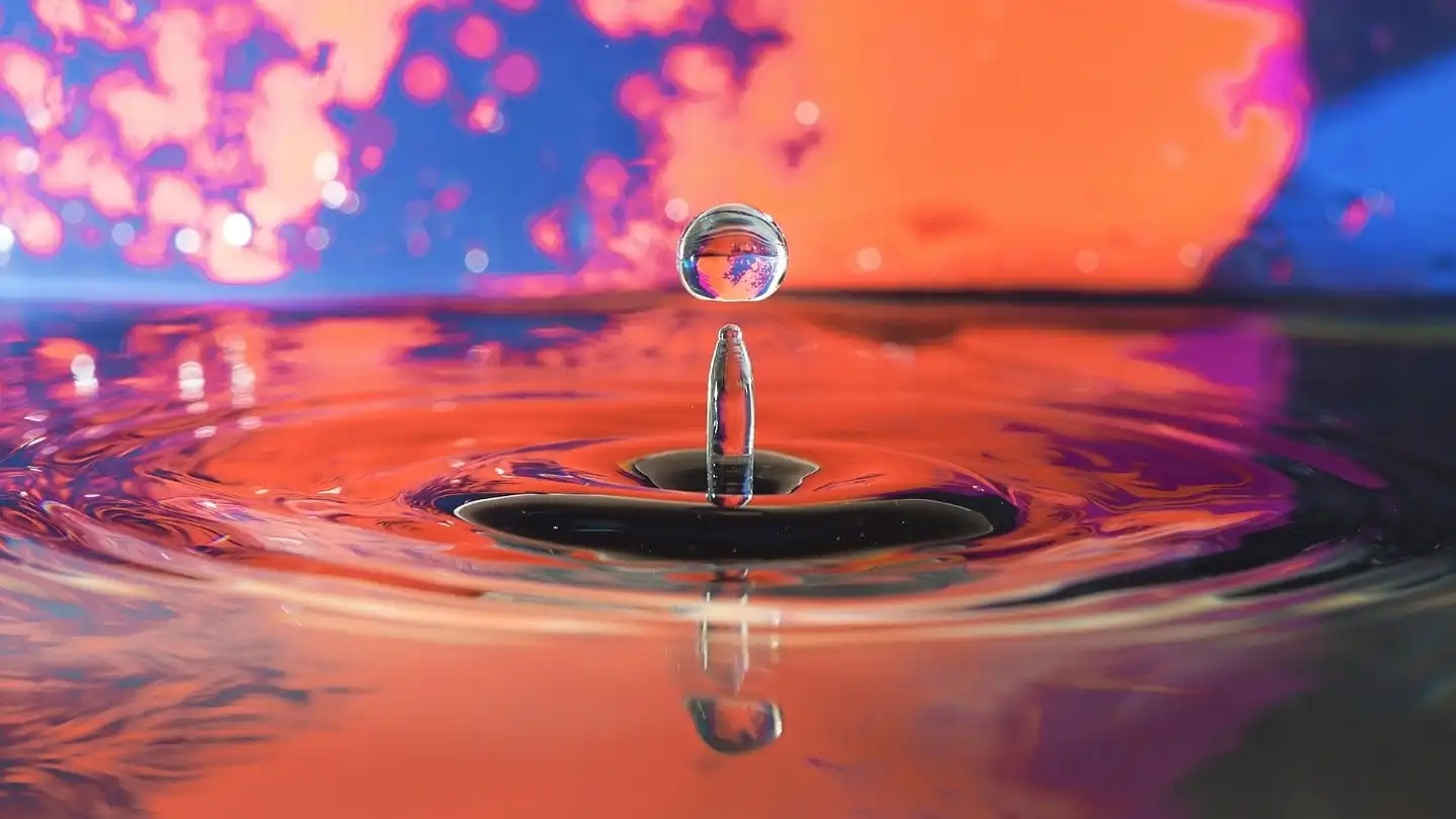 Электричество из капель: плавучий генератор открывает новый источник чистой энергии